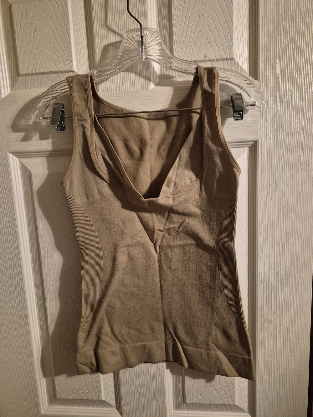 Honeylove Beige Sculpting V-Neck Tank Top